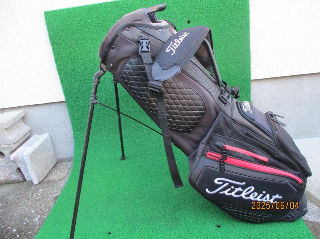 Titleist スタンド式ゴルフバッグ ブラック リュック式