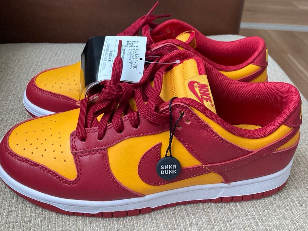 Nike Dunk Low 赤/黄 スニーカー