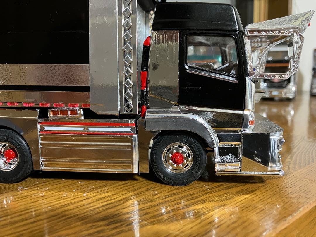 デコトラダンプ、1/32スーパーグレートデカ箱ダンプ、完成品