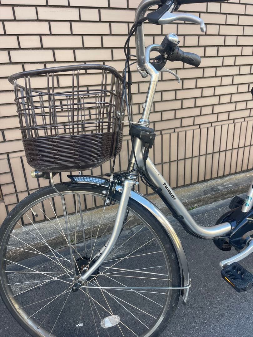 8.9ahシルバーパナソニック電動アシスト自転車26インチ