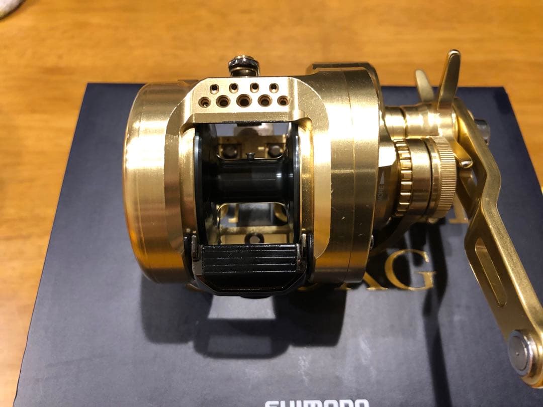 SHIMANO OCEA CONQUEST 300XG ベイトリール