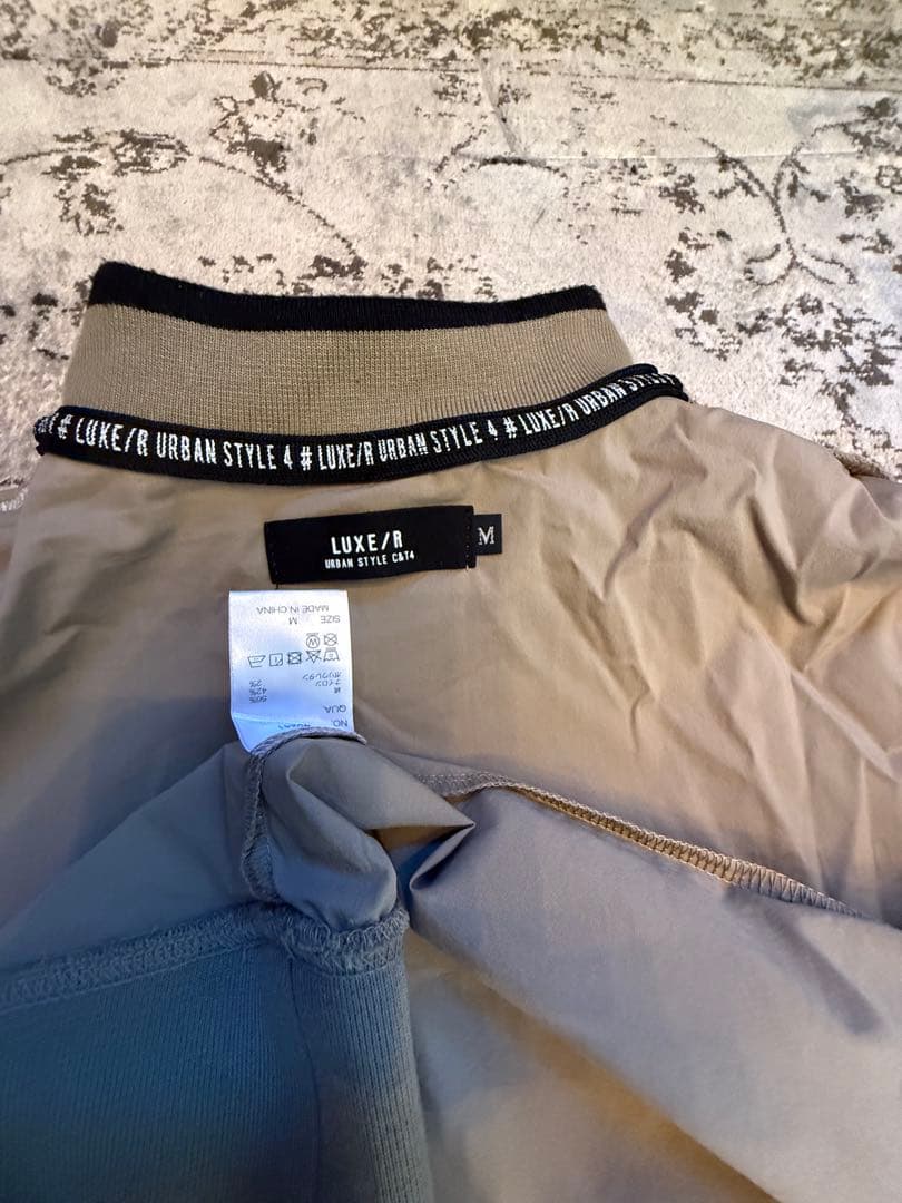 LUXE/R URBAN STYLE Mサイズ トレーナー