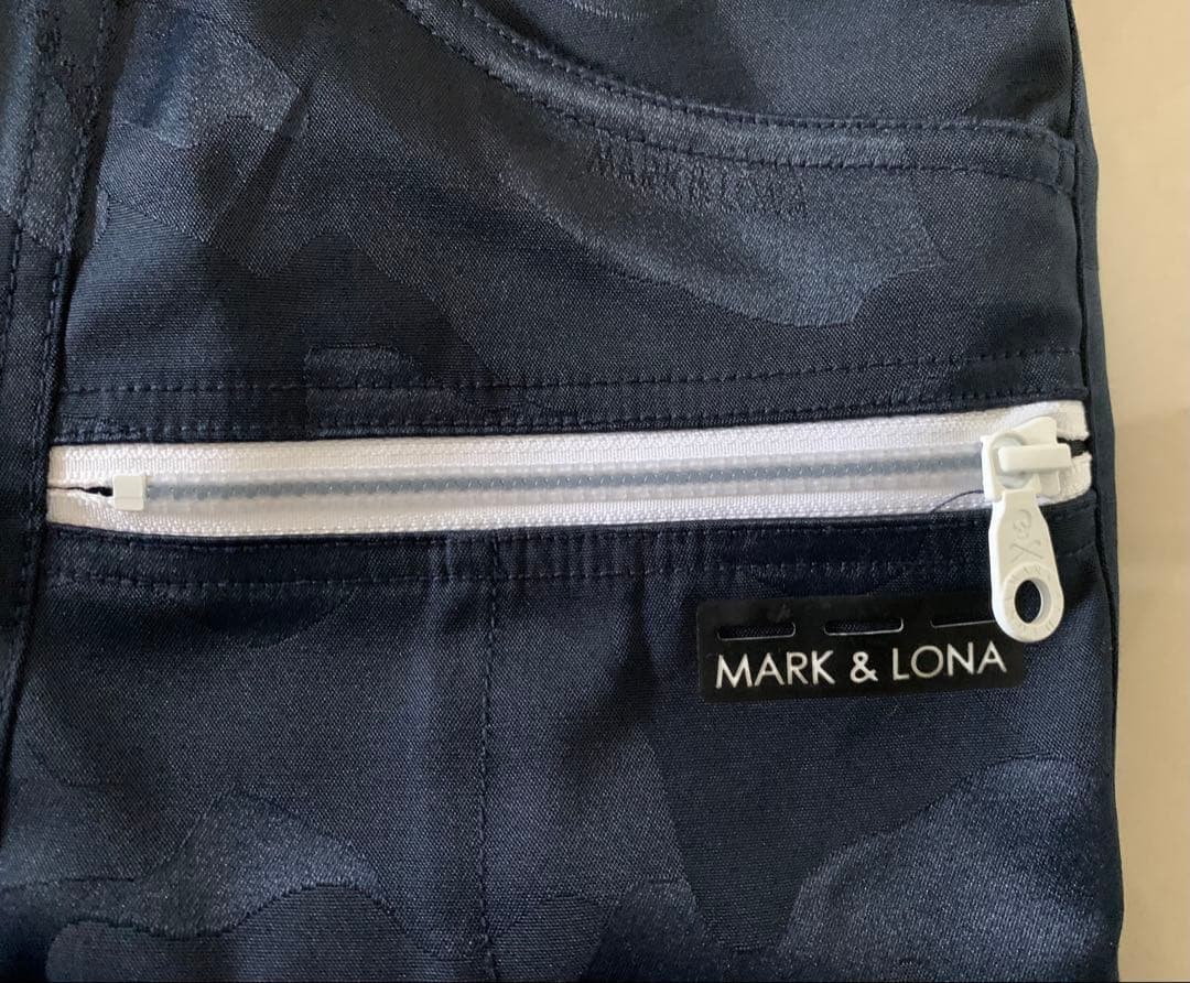 美品　MARK & LONA マークアンドロナパンツ ゴルフ カモ　スカル