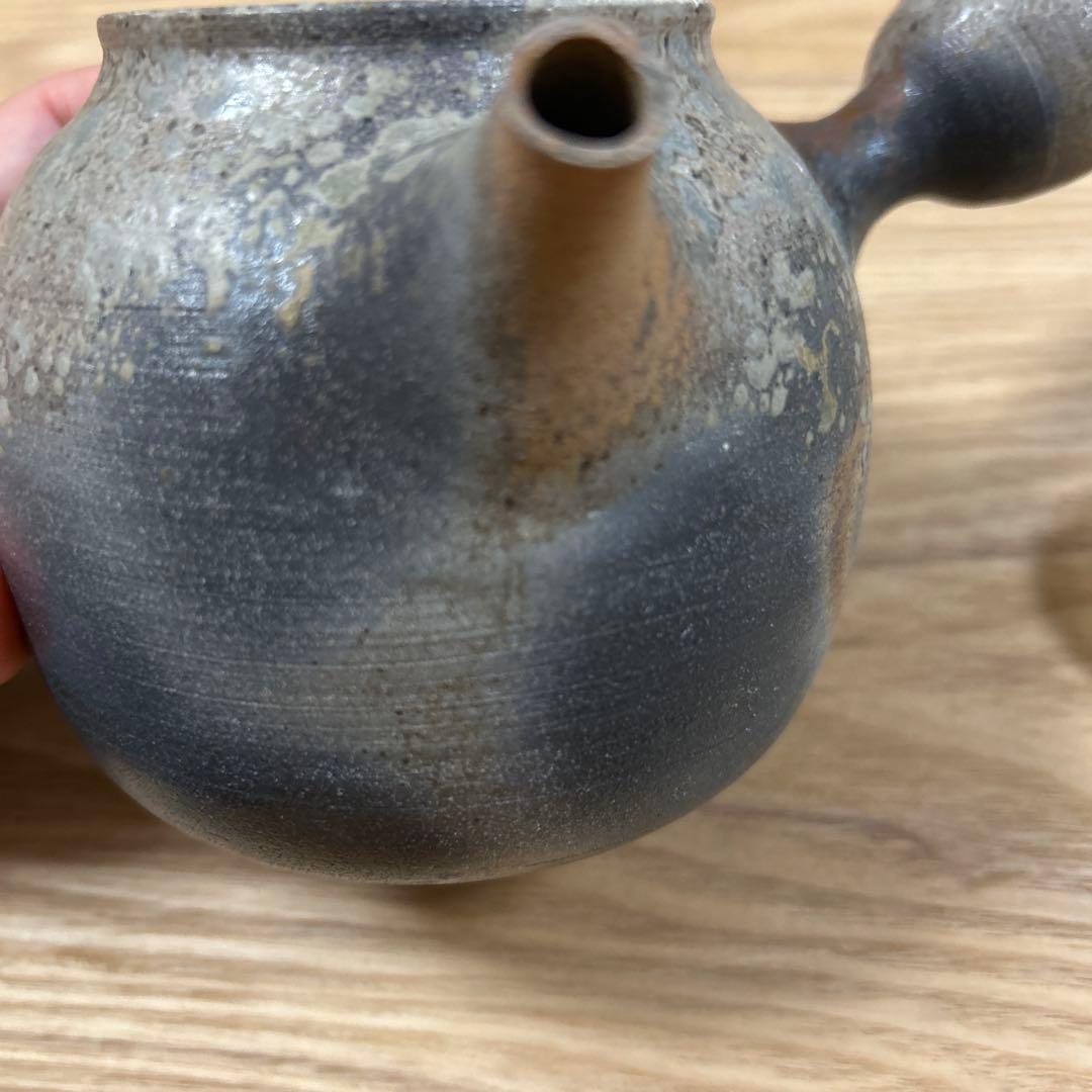 作家　陶芸作家　焼き〆　急須　取手がコロンと可愛い急須　工芸品