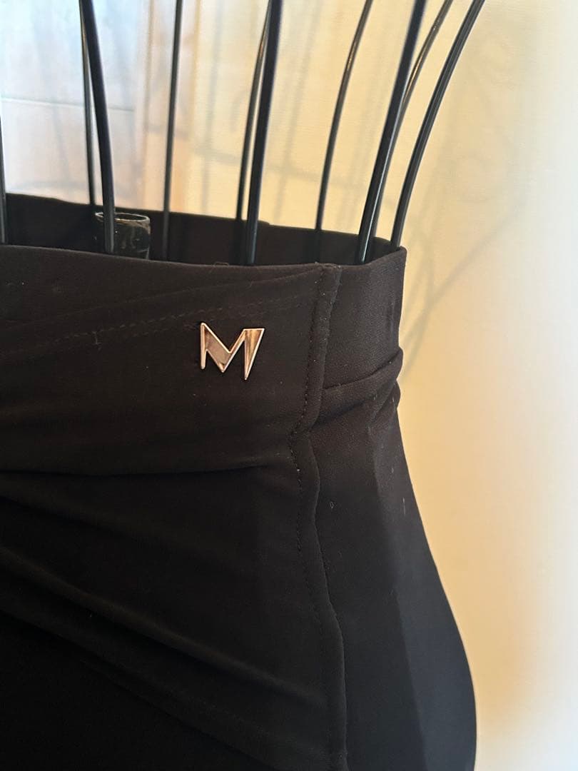 社交ダンス　M design ラテンスカート　　ブラック　値下げ