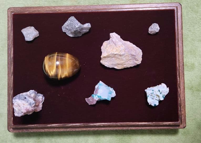 y原石の博物館