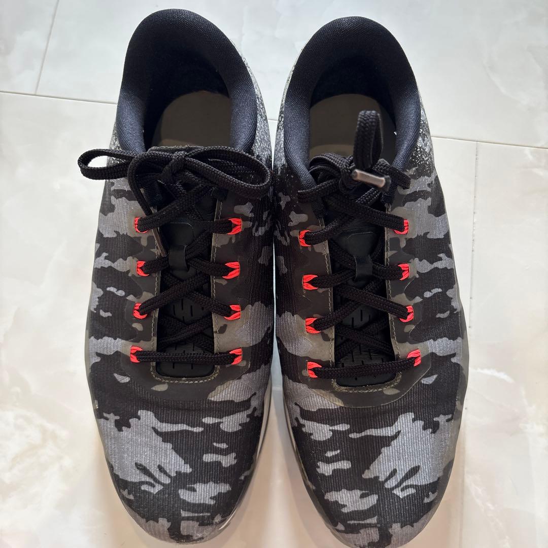 カモフラージュ柄 ゴルフシューズ　NIKE ナイキ