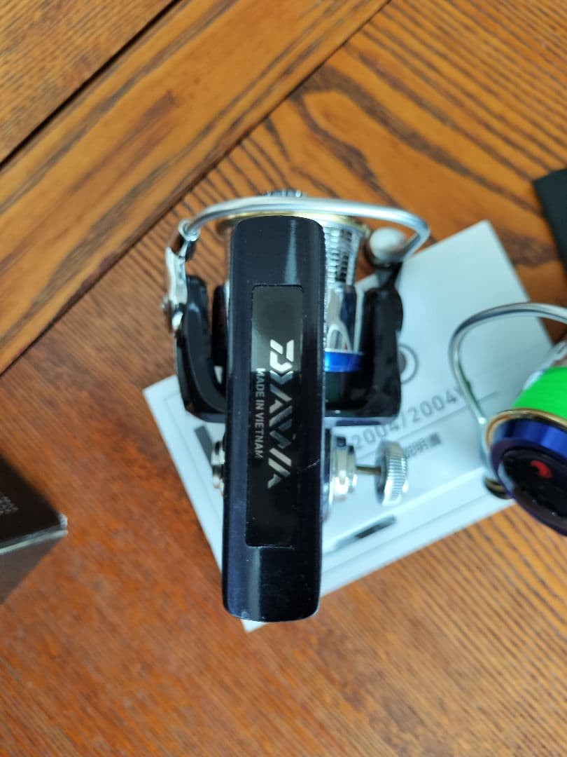 DAIWA 月下美人 2004 (MX2004ボディ) 、スプール２個