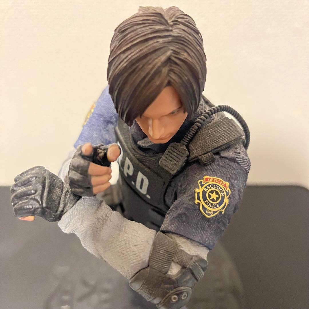 ゲームキャラクター Biohazard Resident Evil 2 Leon figure