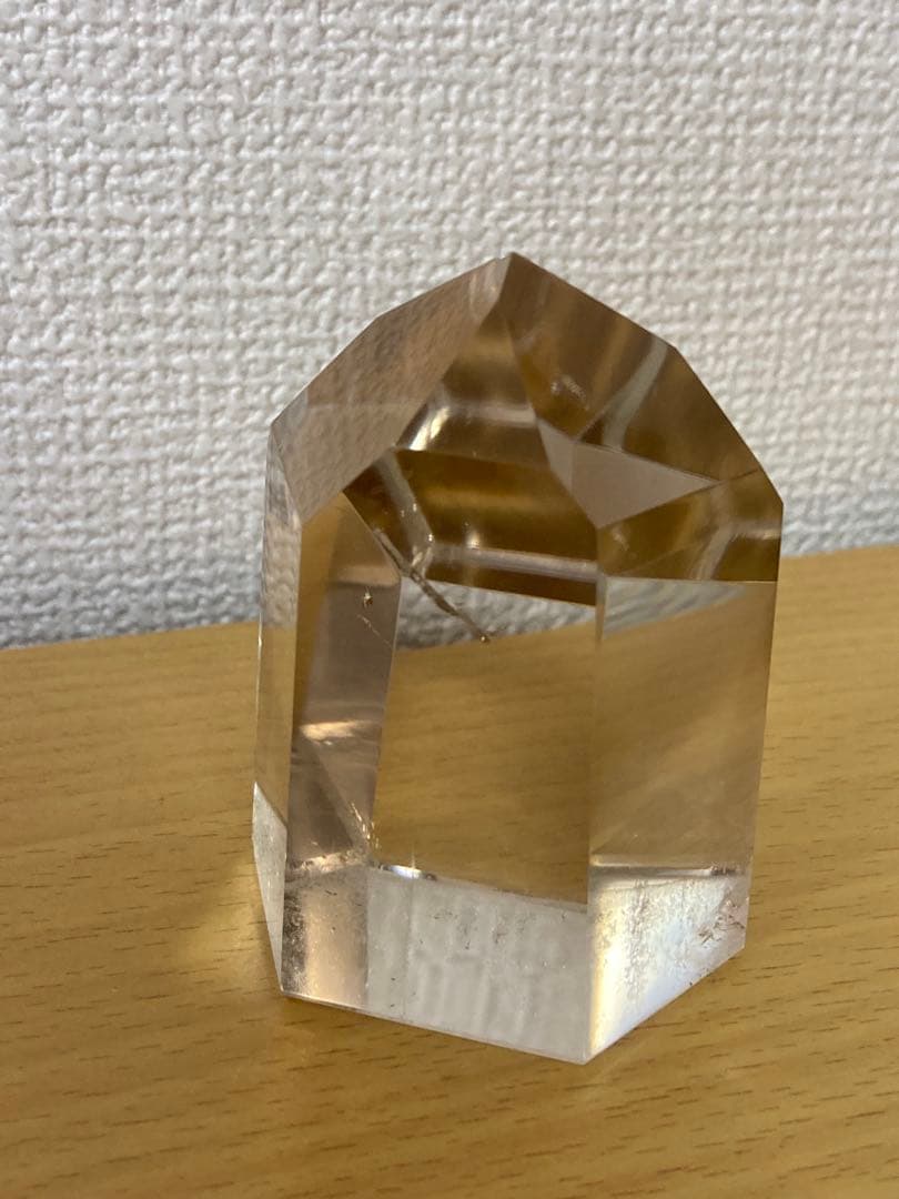 超透明　ファントム　虹入り水晶ポイント