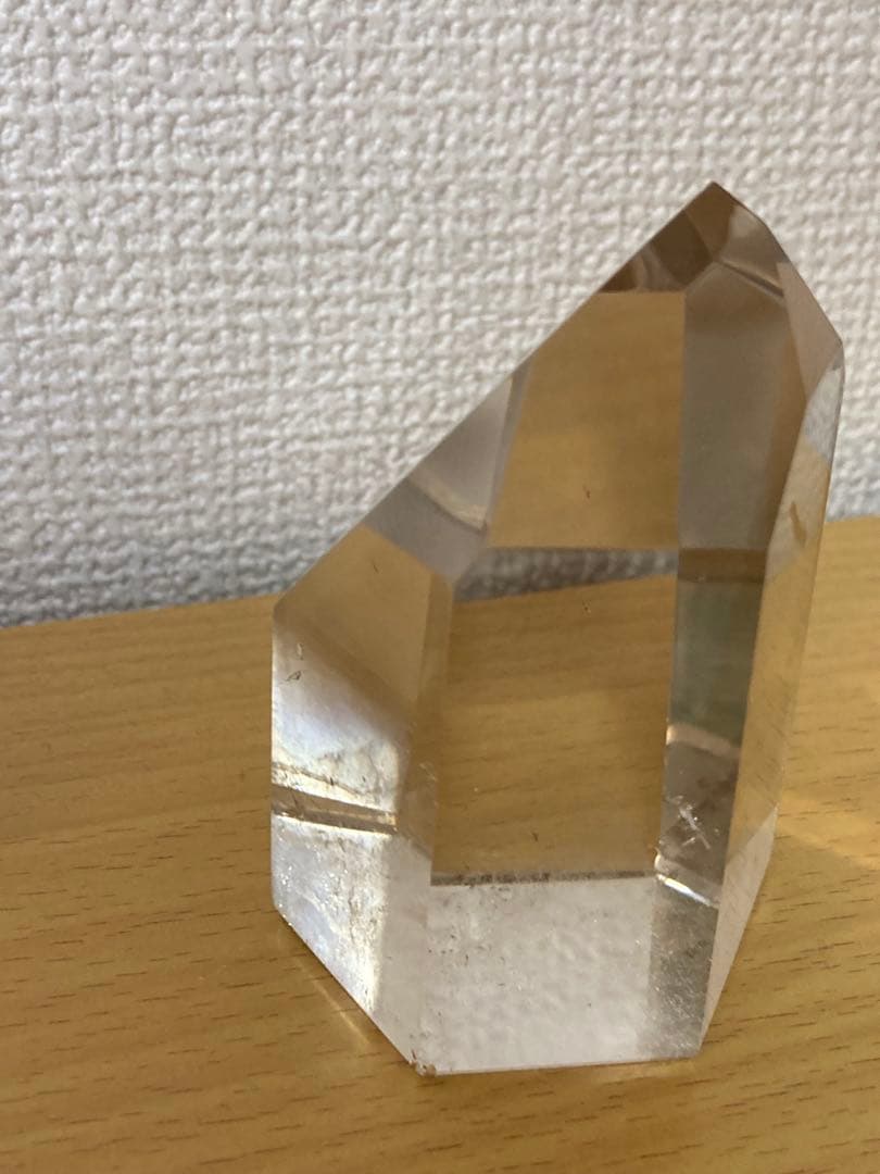 超透明　ファントム　虹入り水晶ポイント