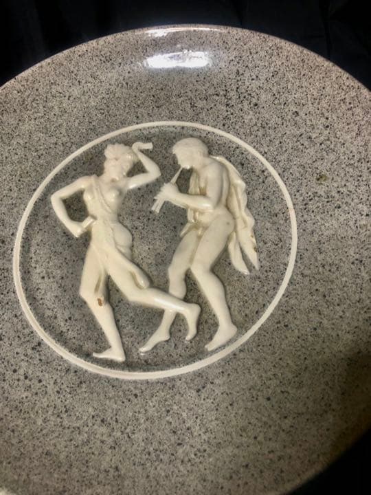 ギリシャ神話の大理石タイプ白の縁のレリーフが良いコンポート　写真通り