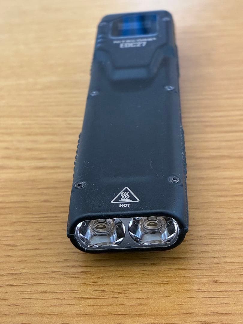 NITECORE EDC27 3000ルーメン タクティカル フラッシュライト