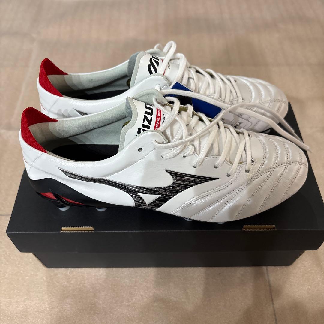 MIZUNO MORELIA NEO 4 JAPAN 24cm 白×黒
