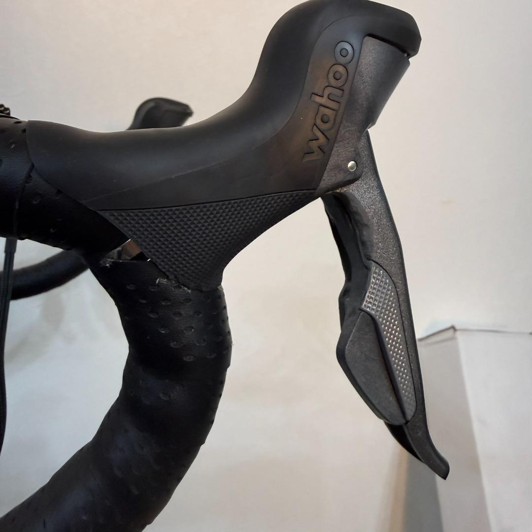 【極美品】Wahoo KICKR BIKE 第2世代 Wi-Fi対応 付属品完備