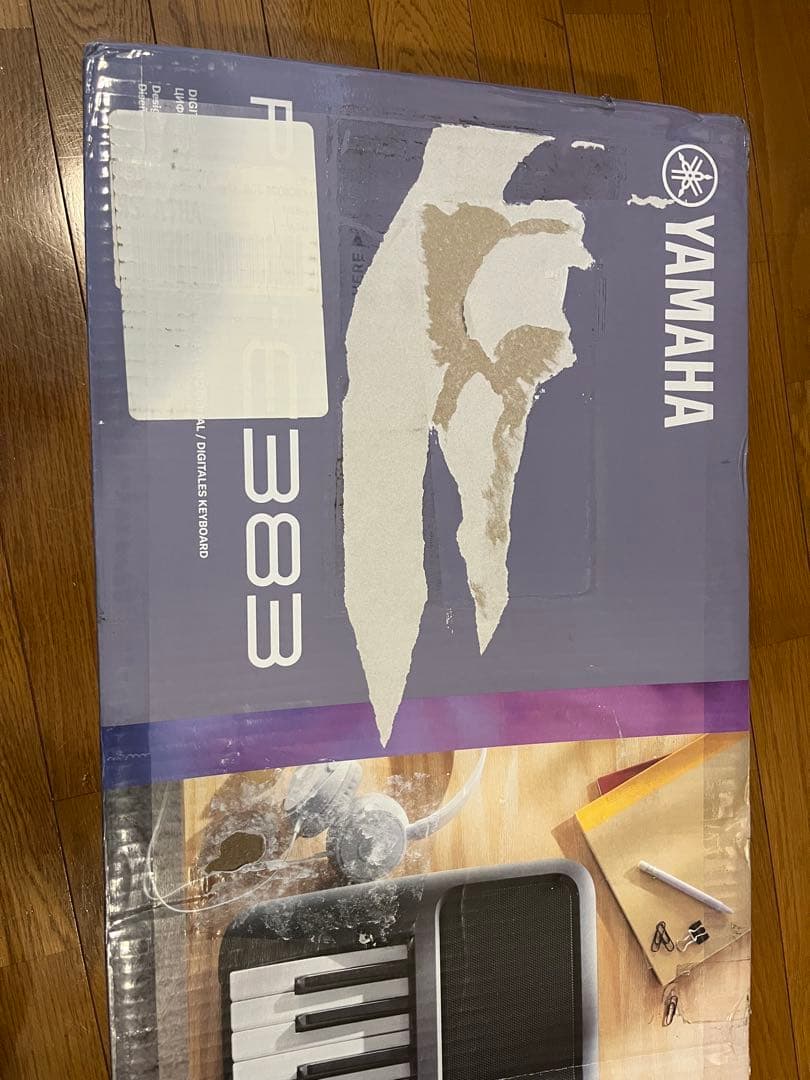 Yamaha PSR-E383キーボード。 新品未開封　箱ダメージ