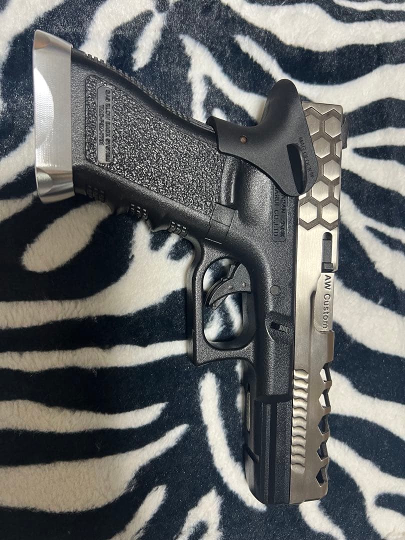 東京マルイ　GLOCK17 カスタム　マガジンセット