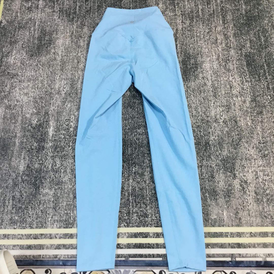 新品☆ LULULEMON 水色 ハイウエスト ヨガパンツ サイズ2