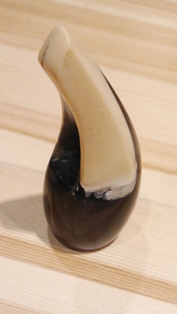 【貴重な素材】三線用バチ 黒と白のツートンカラー