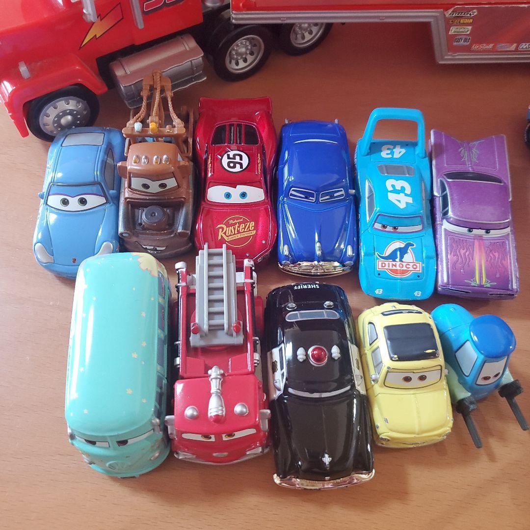 ディズニーストア カーズ マックトレーラーセット トミカ 希少 レア