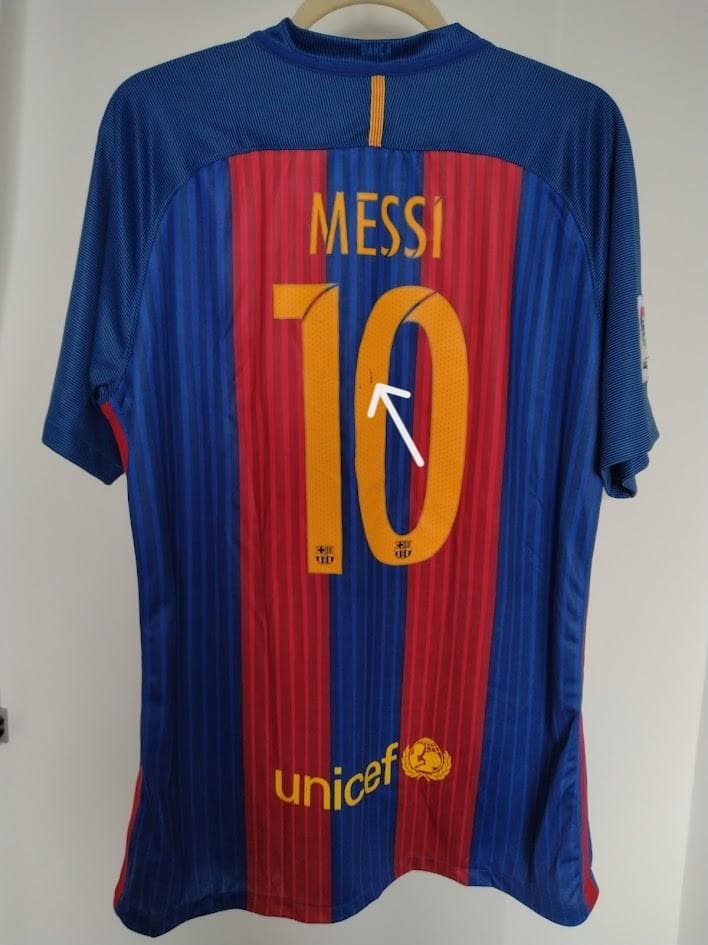 Messi ユニフォーム・Barcelona & ベアキーチェーンのおまけ付き