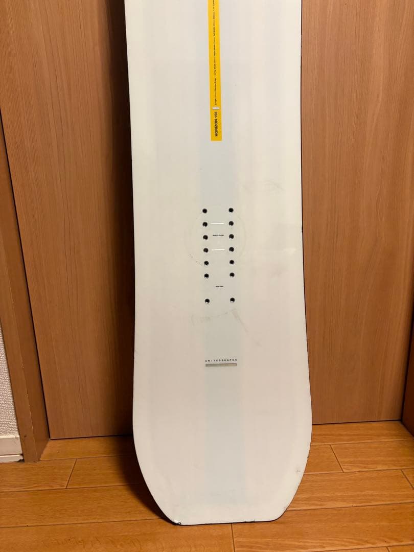 スノーボード UNITEDSHAPES HORIZON 155