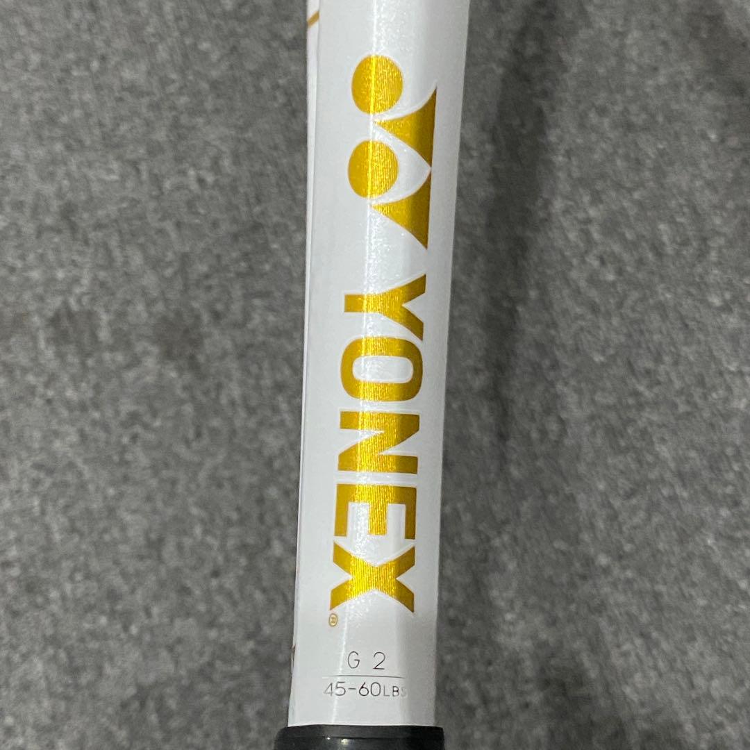 【美品】YONEX テニスラケット EZONE 100 MadeinJapan