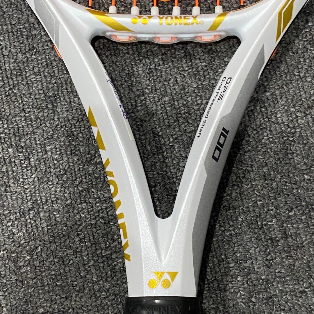 【美品】YONEX テニスラケット EZONE 100 MadeinJapan