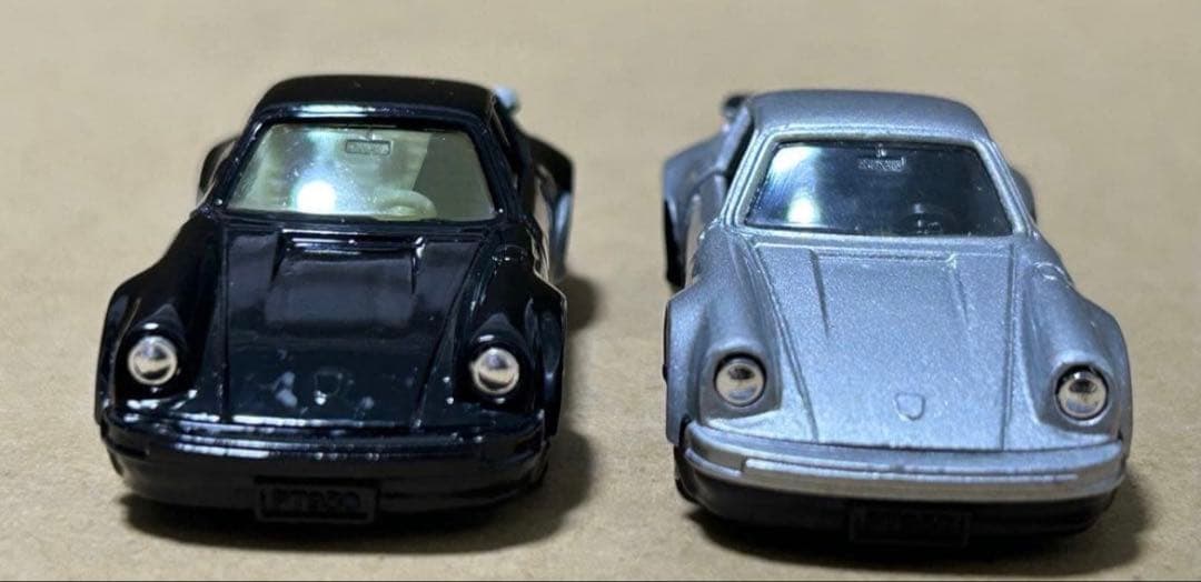 日本製 トミカ ポルシェ930ターボ 2台セット