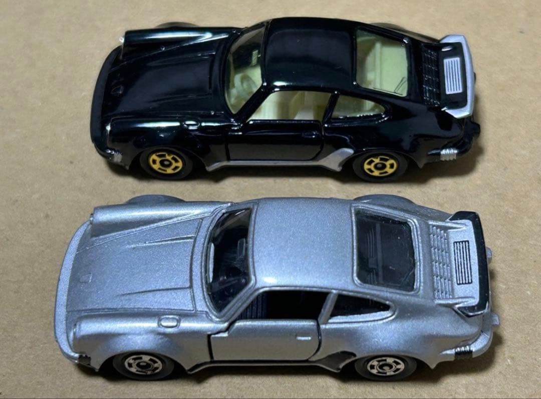 日本製 トミカ ポルシェ930ターボ 2台セット