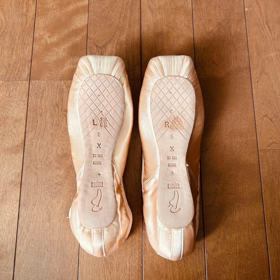 BLOCH ブロック　アクシオン トゥシューズシューズ　 新品未使用　リボン付