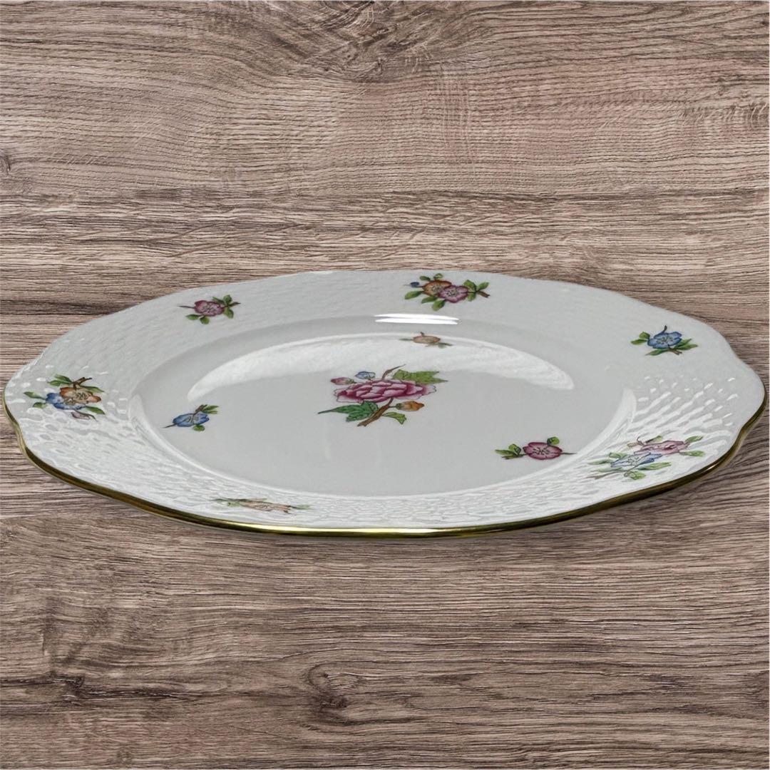 新品未使用　HEREND ヘレンド　 花柄 陶磁器皿　1枚
