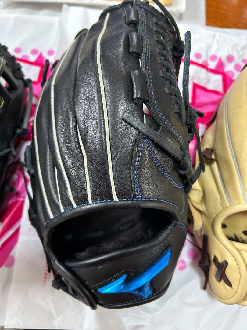 ミズノ 軟式野球グローブ 黒 •ベージュ　3点セット　※ほぼ新品　※最終値下げ