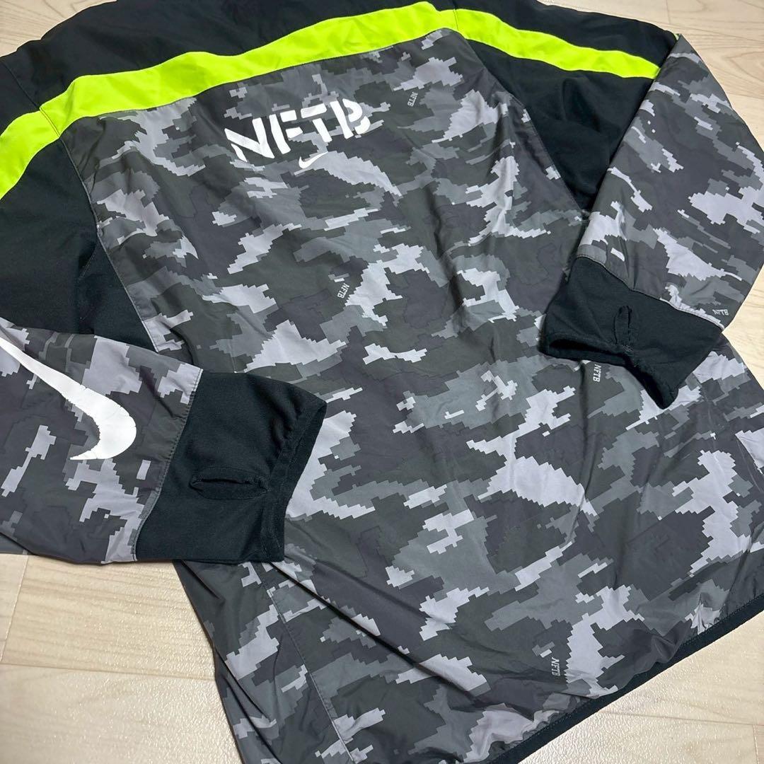 Nike ナイキ　迷彩 ピステ・ウィンドブレーカー　ジャージ　上下セット