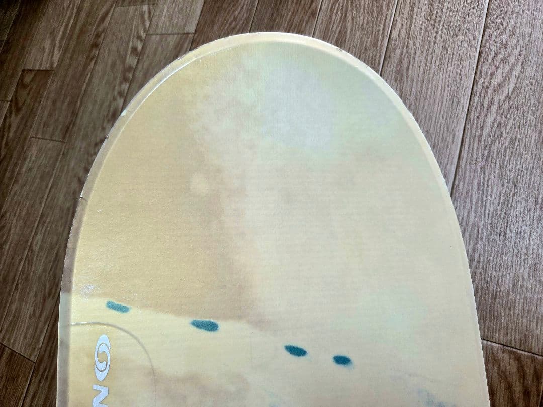 SALOMON IVY-143 スノーボード 板　おまけ　カバー付き