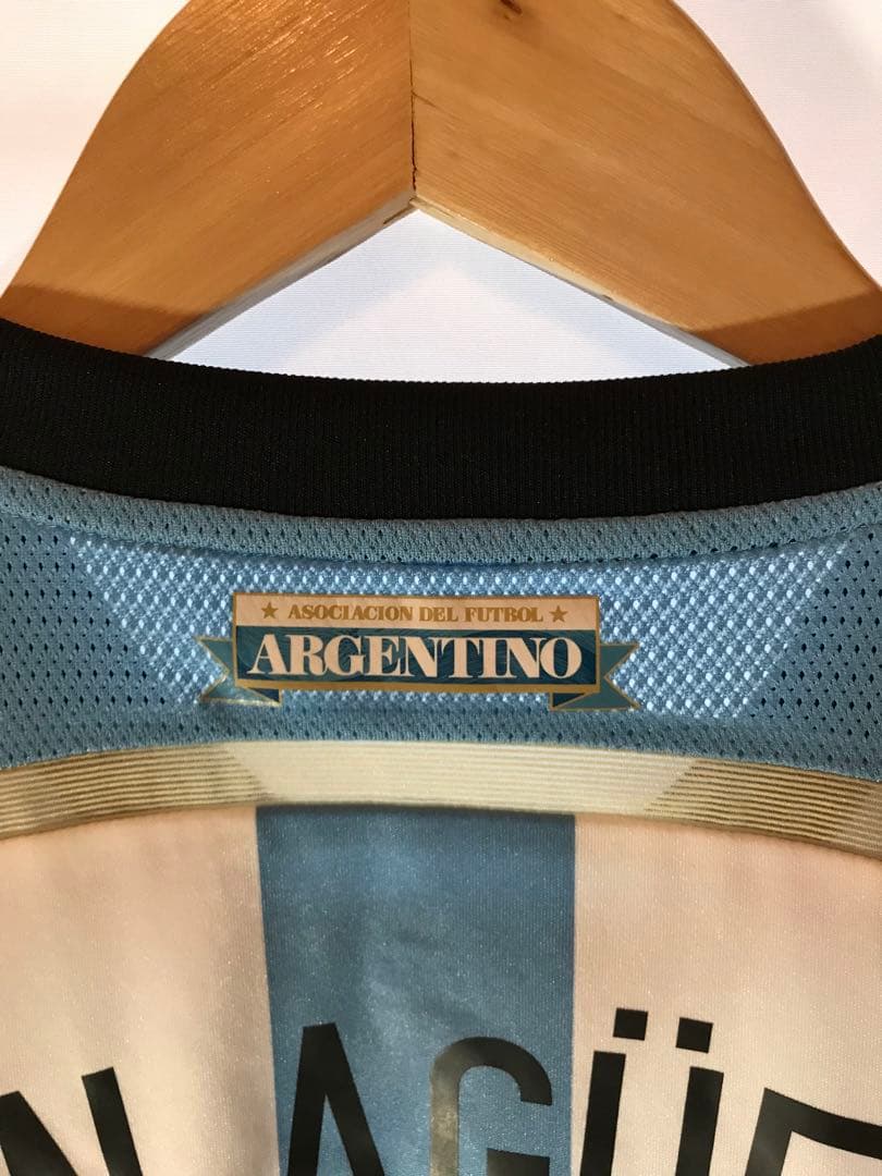 正規品adidasアルゼンチン代表「16」セルヒオ・アグエロ 半袖Mユニフォーム