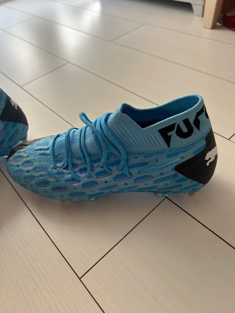 Puma FUTURE ライトブルー スパイクシューズ