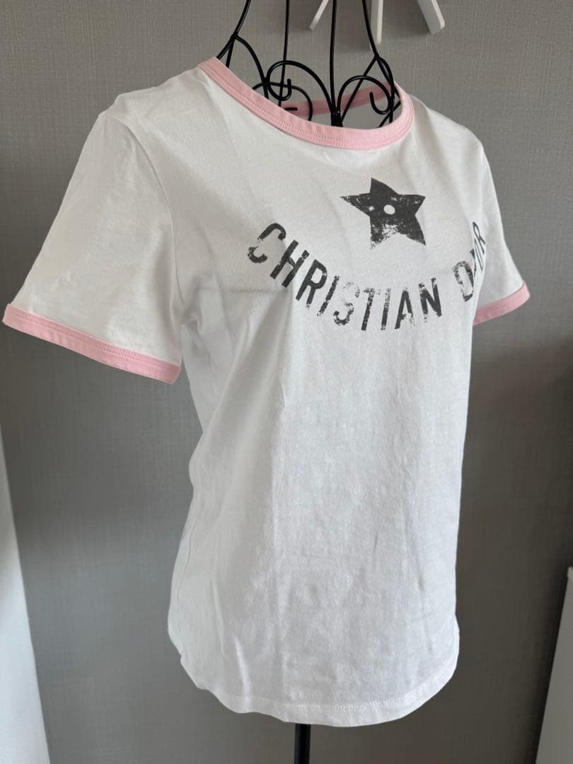 新品未使用⭐️ノベルティ　ディオール　半袖Tシャツ　ホワイト×ピンク　ロゴ入り