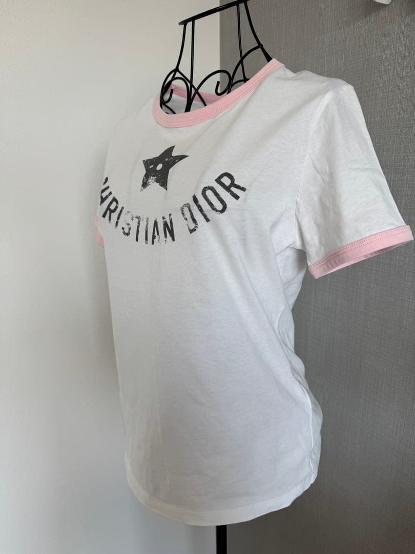 新品未使用⭐️ノベルティ　ディオール　半袖Tシャツ　ホワイト×ピンク　ロゴ入り