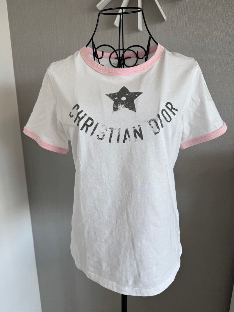 新品未使用⭐️ノベルティ　ディオール　半袖Tシャツ　ホワイト×ピンク　ロゴ入り