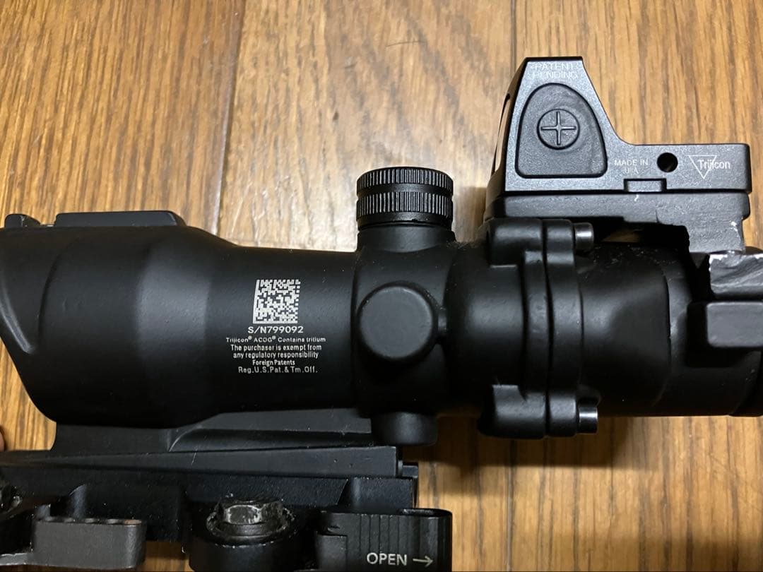 Trijicon ACOGタイプ TA01 4X32 ＋ RMR レプリカ