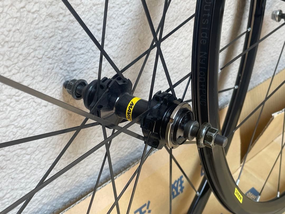MAVIC エリプス　ピストホイール