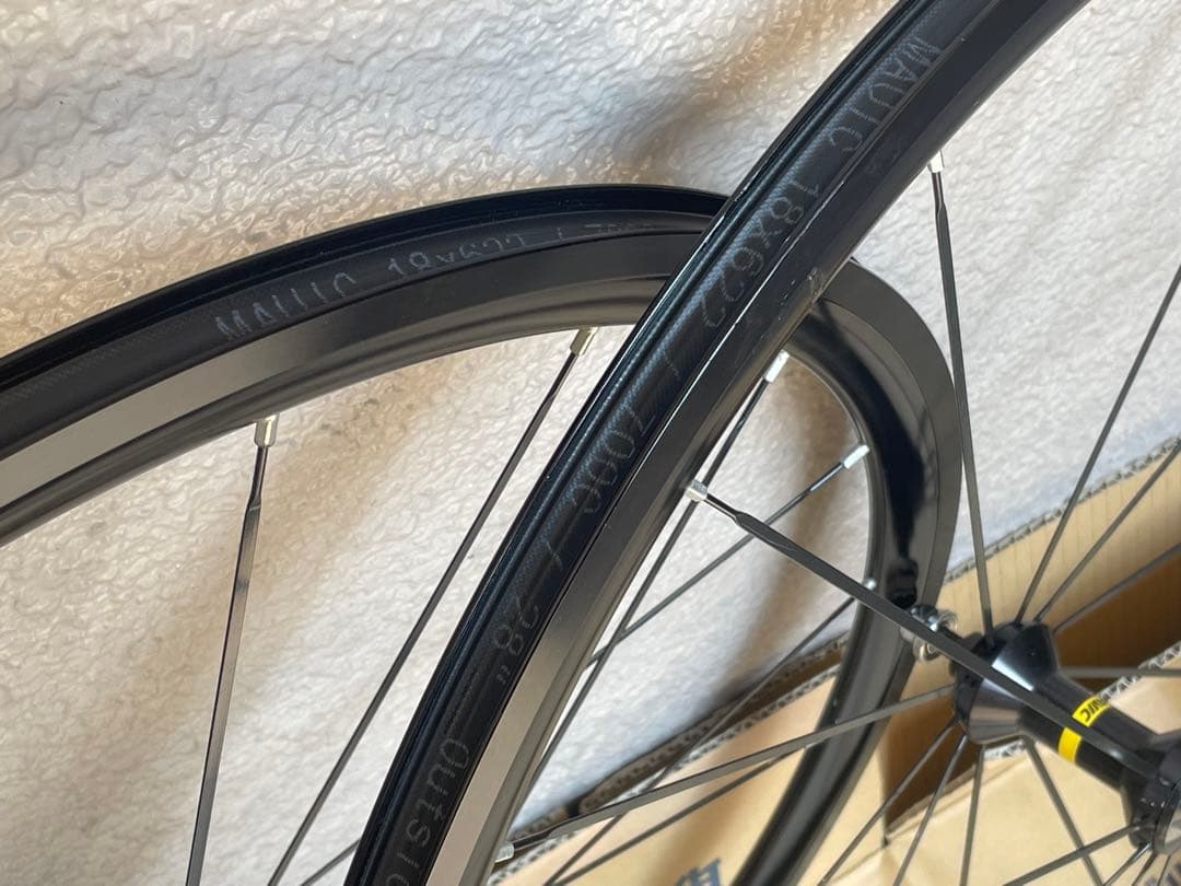 MAVIC エリプス　ピストホイール
