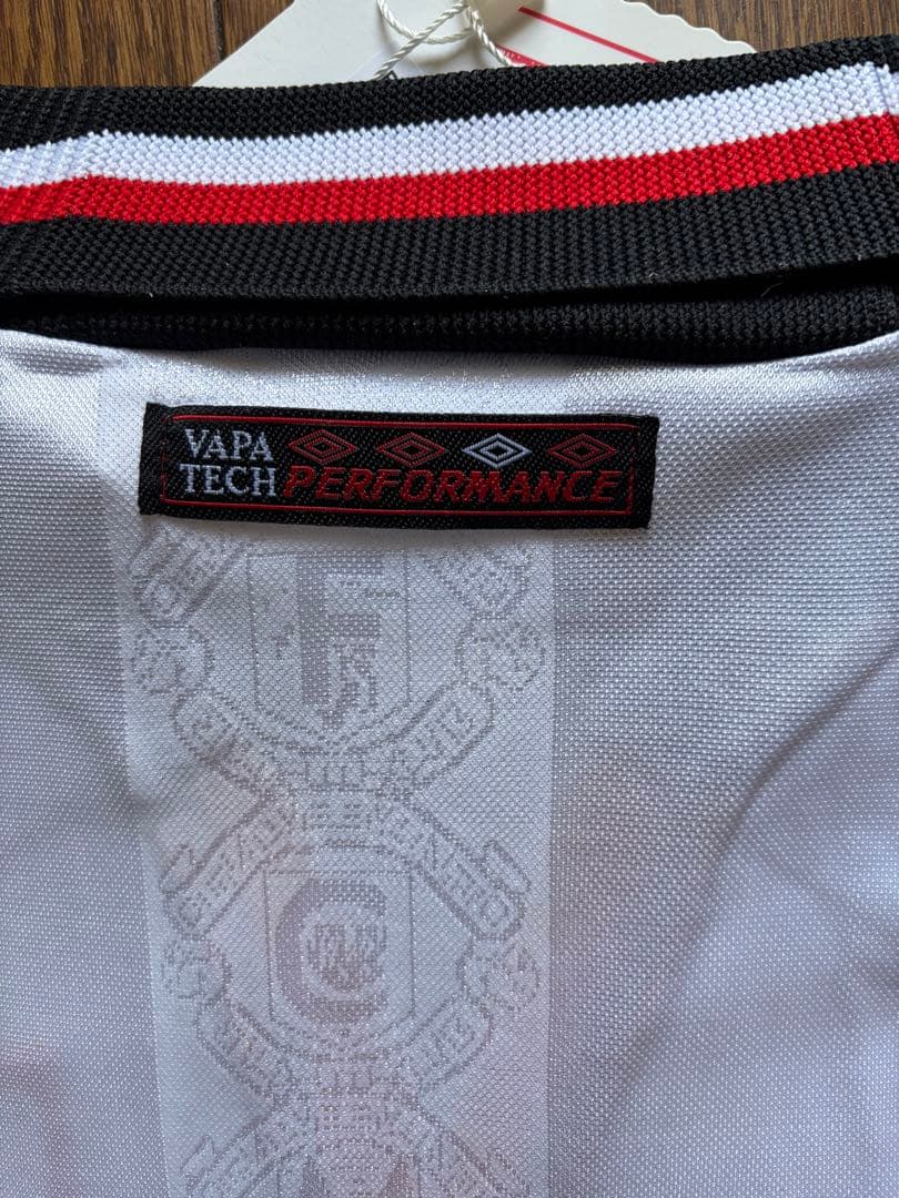 マンU SHARP VIEWCAM Umbro ユニフォーム L 新品