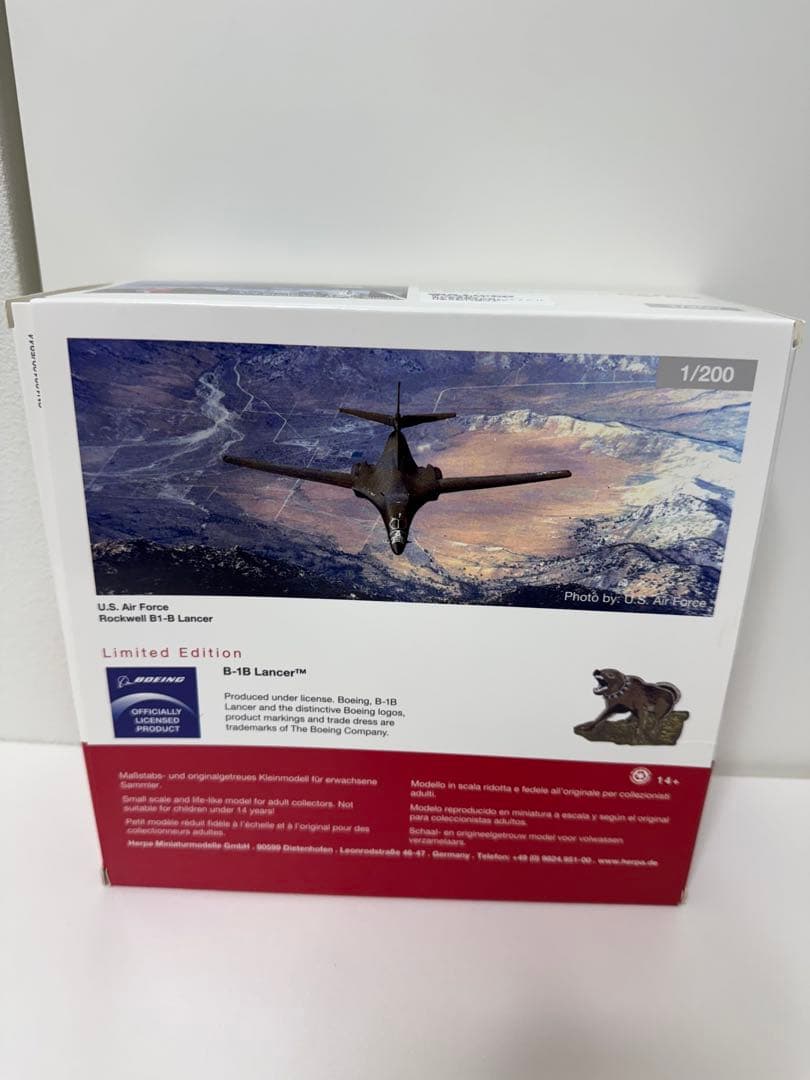 【herpa】ロックウェル社アメリカ空軍B-1B爆撃機ランサー1/200