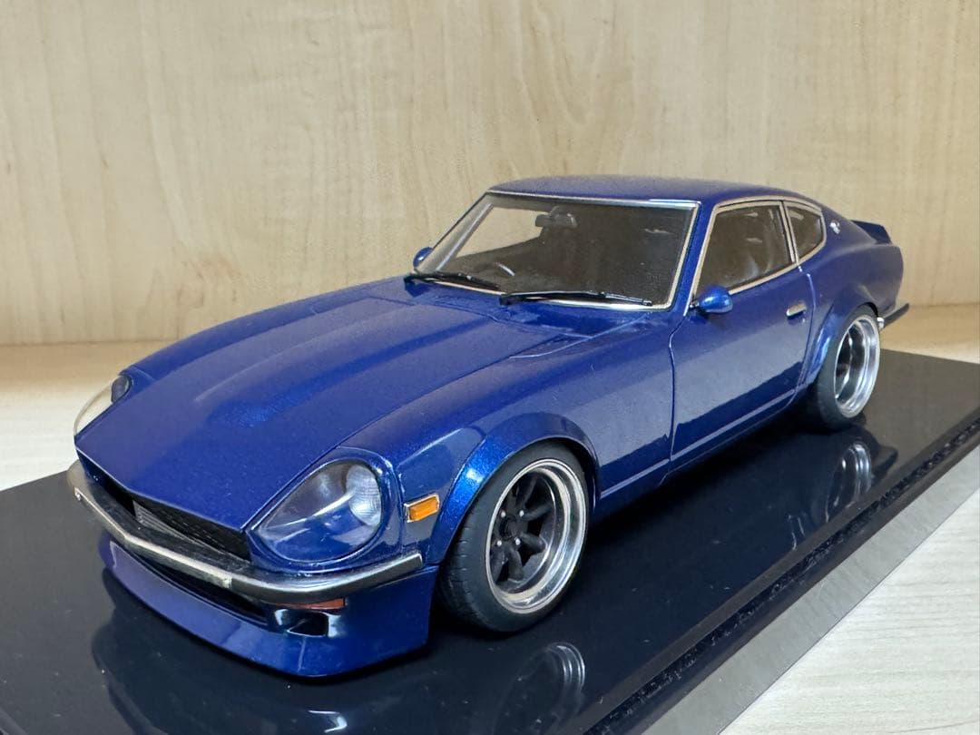 AUTOart 1/18フェアレディZ (S30)「湾岸ミッドナイト」悪魔のZ