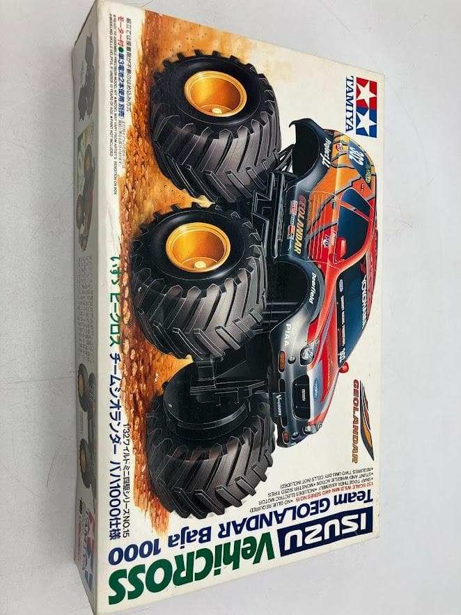 TAMIYA ISUZU ビークロス チムジオランダーバハ1000仕様