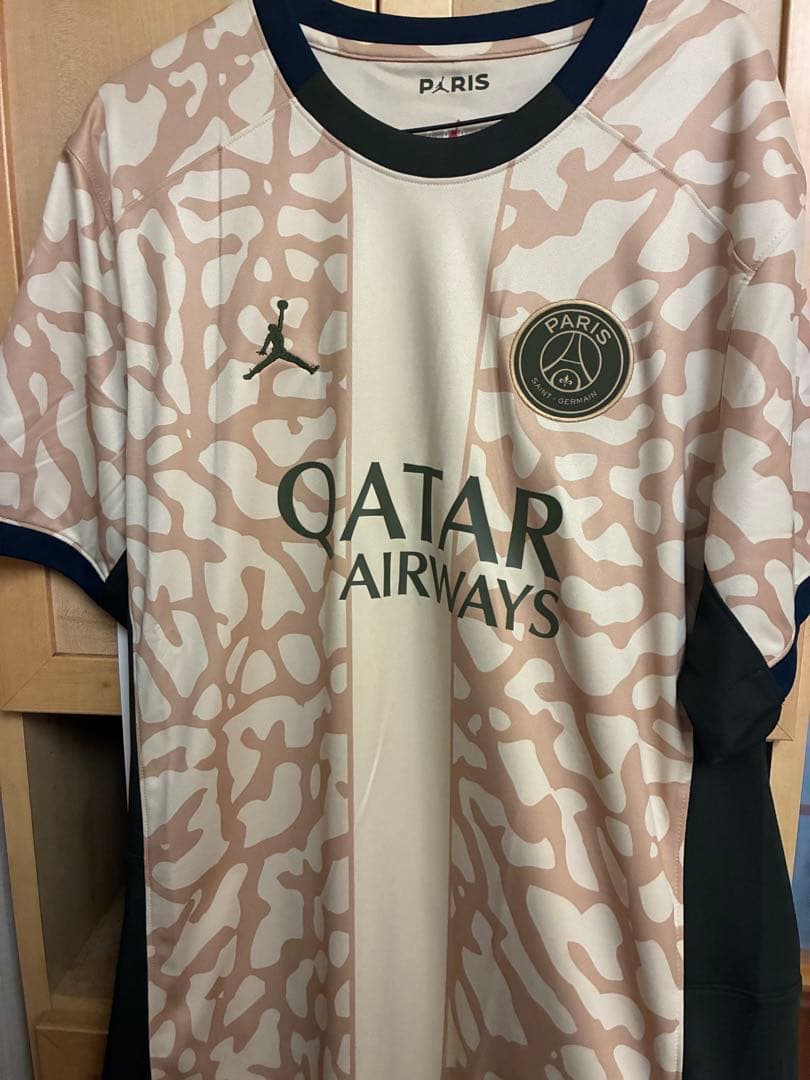 Jordan Paris Saint-Germain シャツ