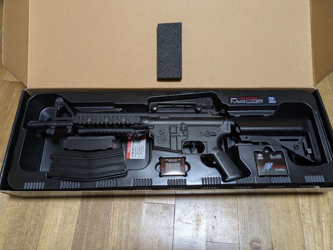 【東京マルイ】M4CQB 電動ガン ブラック