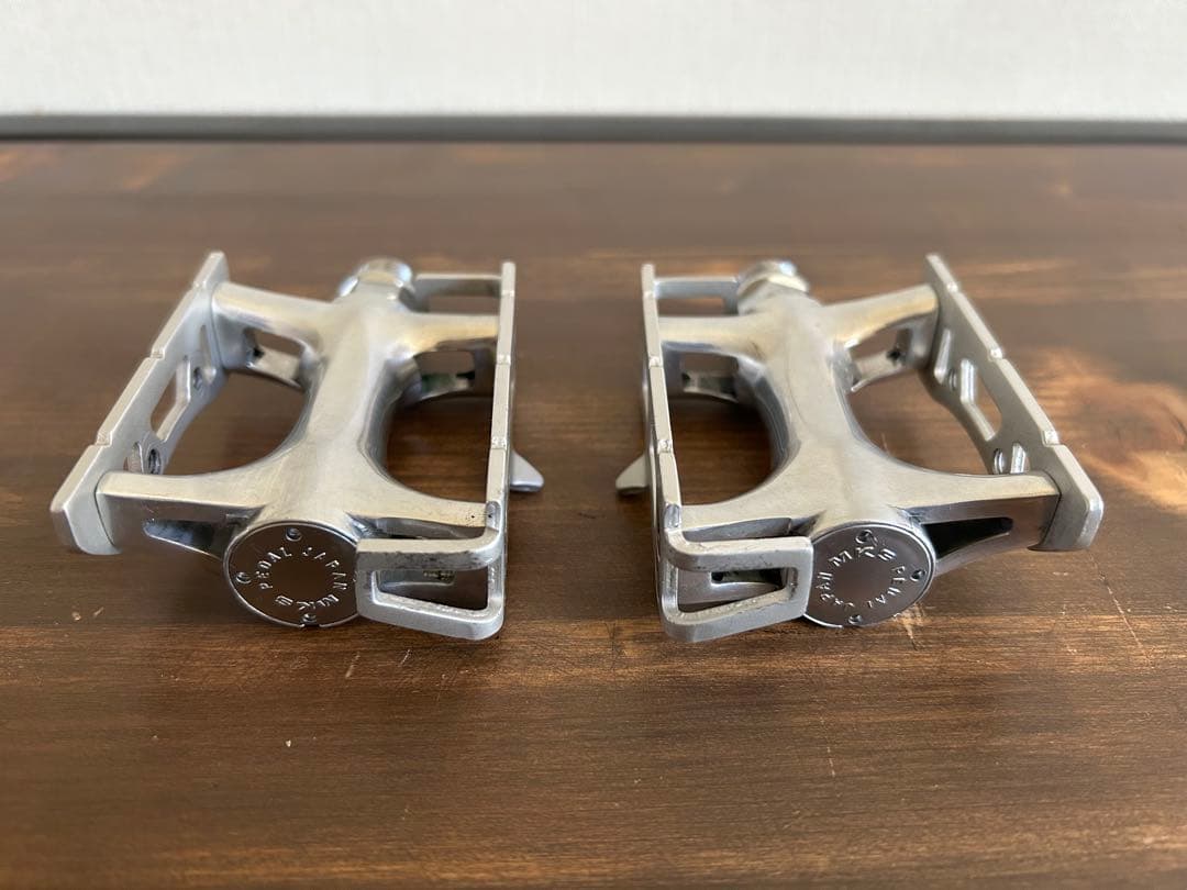 mks  nuevo 三ヶ島　トゥークリップ付き　美品
